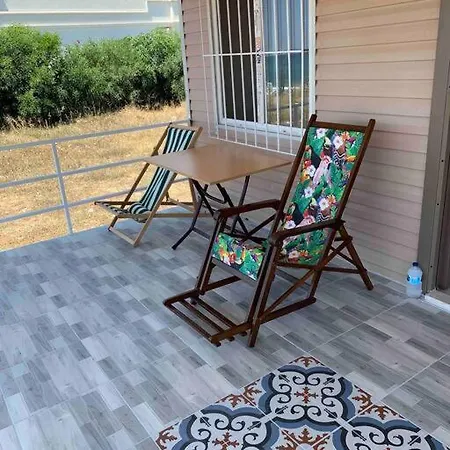 Ferienhaus Yesiloz Denize Sifir Konumda *