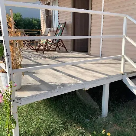 Yesiloz Denize Sifir Konumda Ferienhaus
